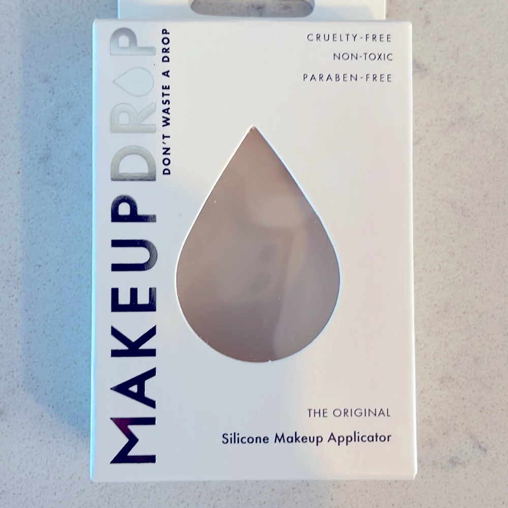 Makeup Drop - Silicone Makeup Applicator